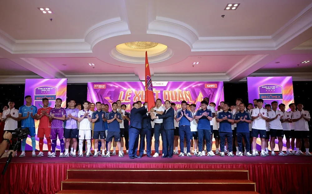 HLV Nguyễn Anh Đức quyết tâm đưa Becamex TP.HCM lọt Top 3 V-League 2025/26 - Ảnh 3.